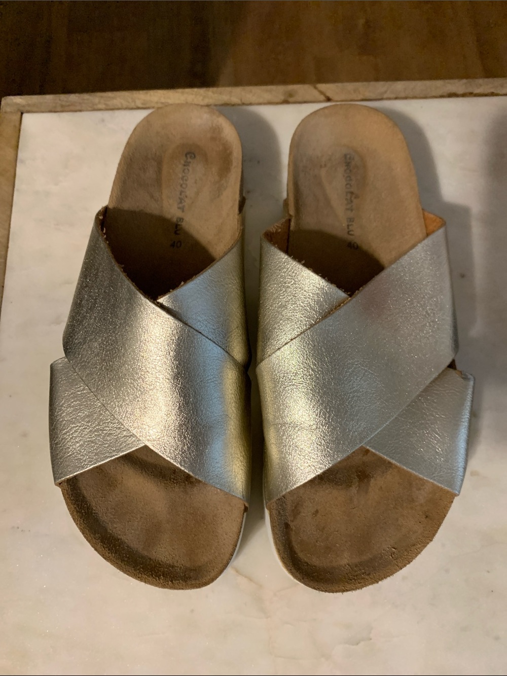 Chocolat Blu Metallic Gold Crisscross Slide Sandals